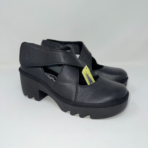 New Fly London Togo Loafer Black Leather Sz 37 - Picture 3 of 13